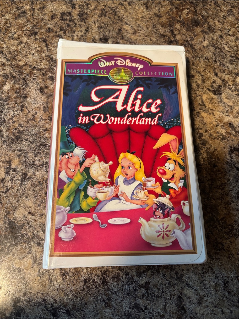Walt Disney Alice in Wonderland VHS - Masterpiece Collection